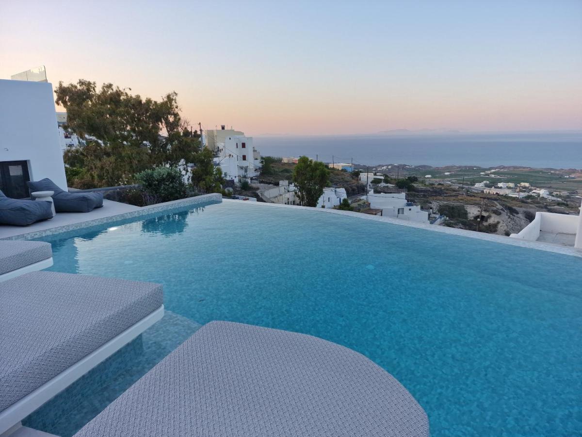 Cuore Santo Suites Fira  Dış mekan fotoğraf
