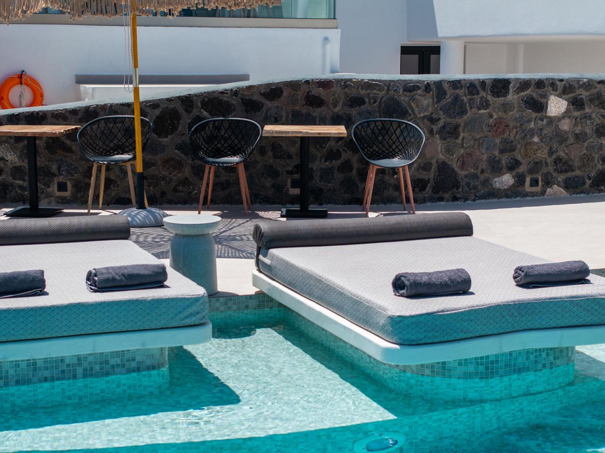 Cuore Santo Suites Fira  Dış mekan fotoğraf